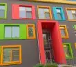Choisissez votre teinte de façade avec cette liste complète des couleurs adaptées