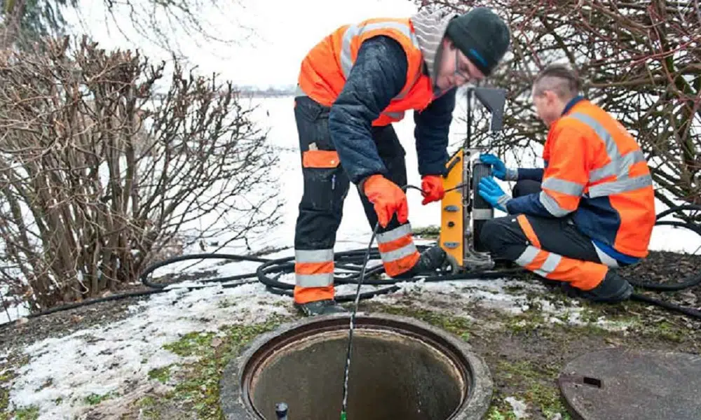 Coûte un service d'assainissement et plomberie