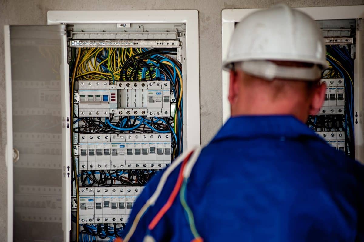 devenir électricien