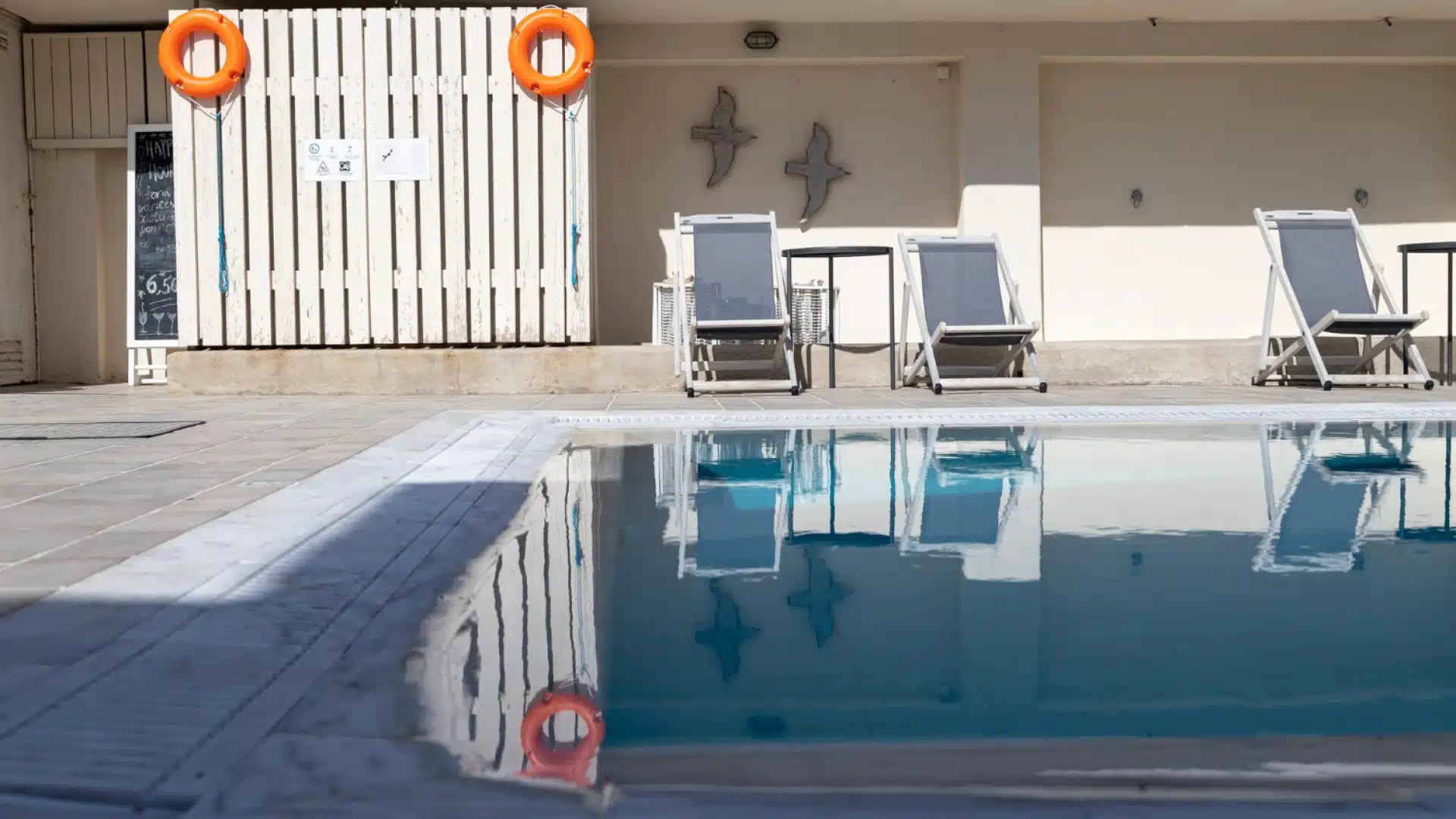 Pourquoi posséder un local technique pour sa piscine est une excellente idée ?